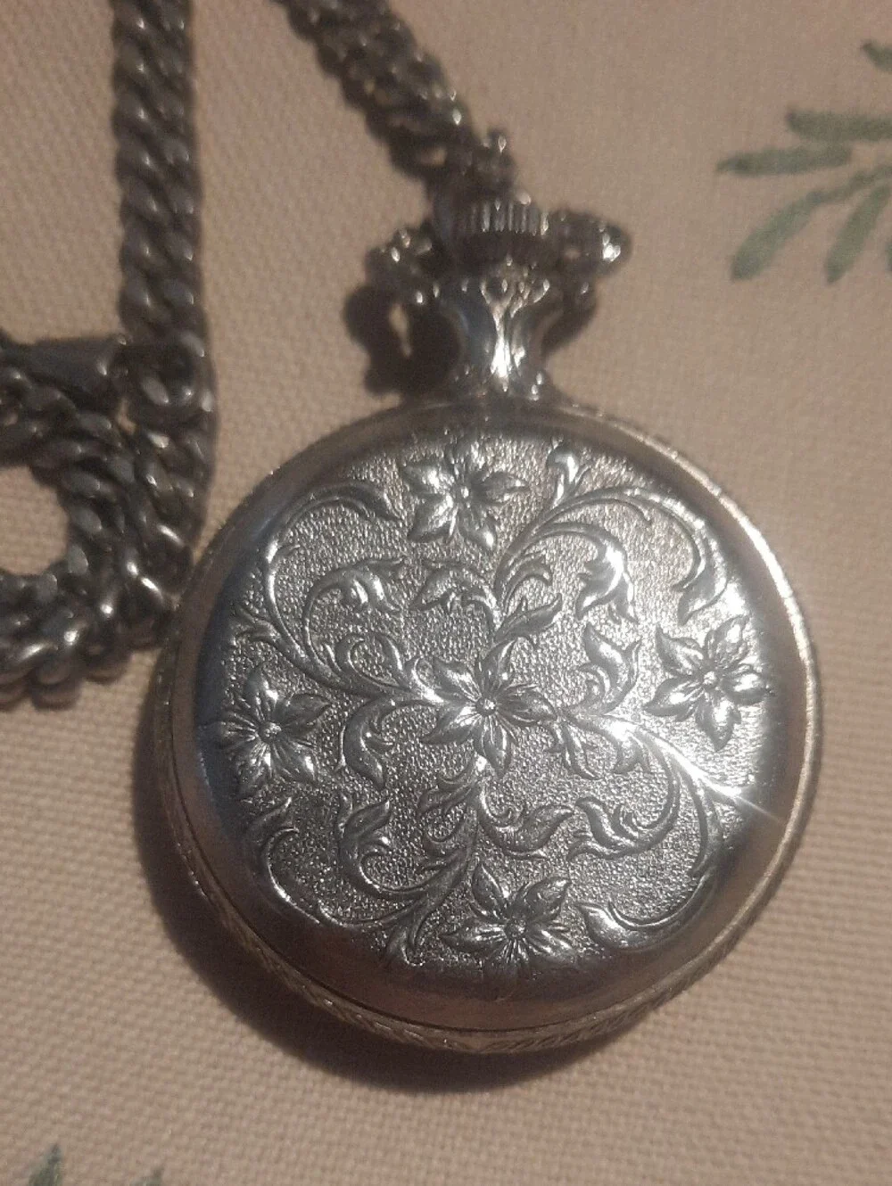 N/A classic silver